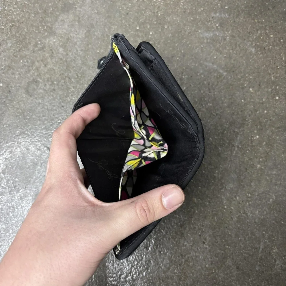 Vera Bradley brand vera